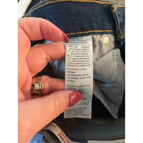 Levi’s Signature Heritage High Rise Straight Stretch Jeans sz 2 NWT - Picture 10 of 10